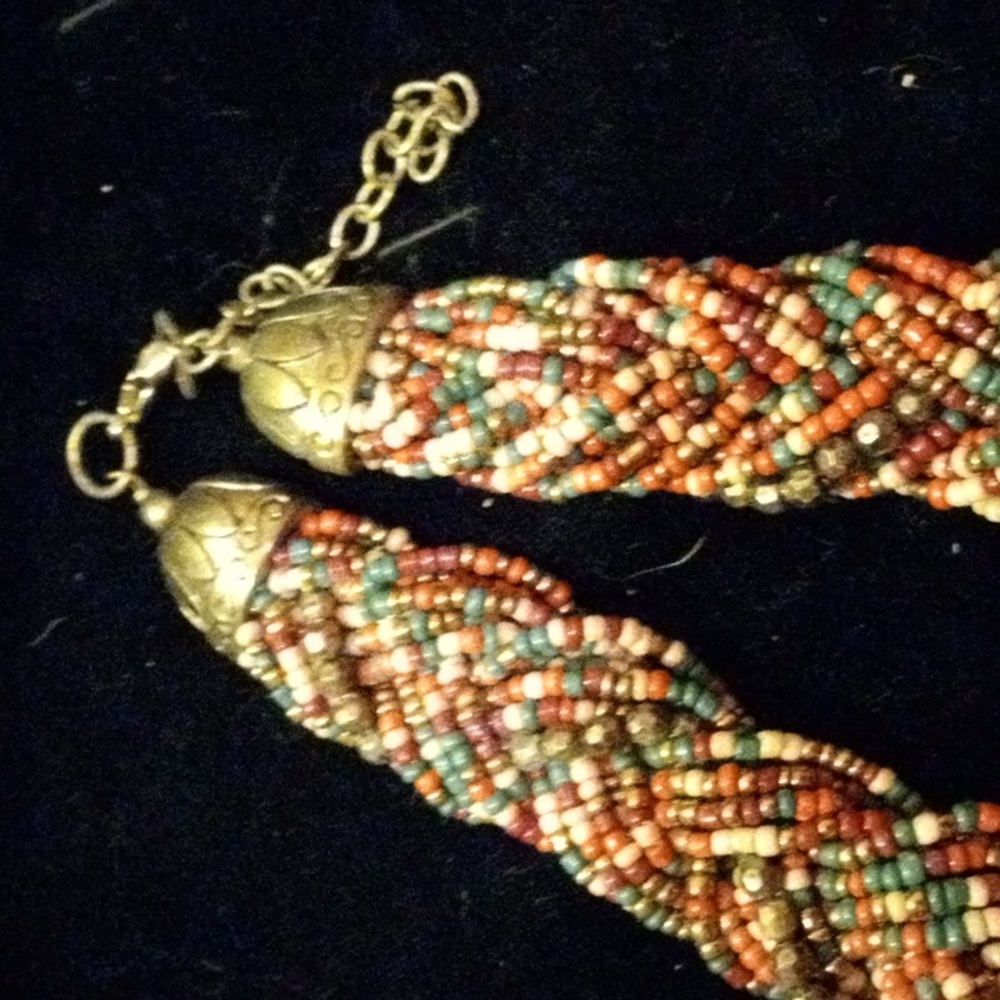 Braided bead Necklace - Picture 4 of 5